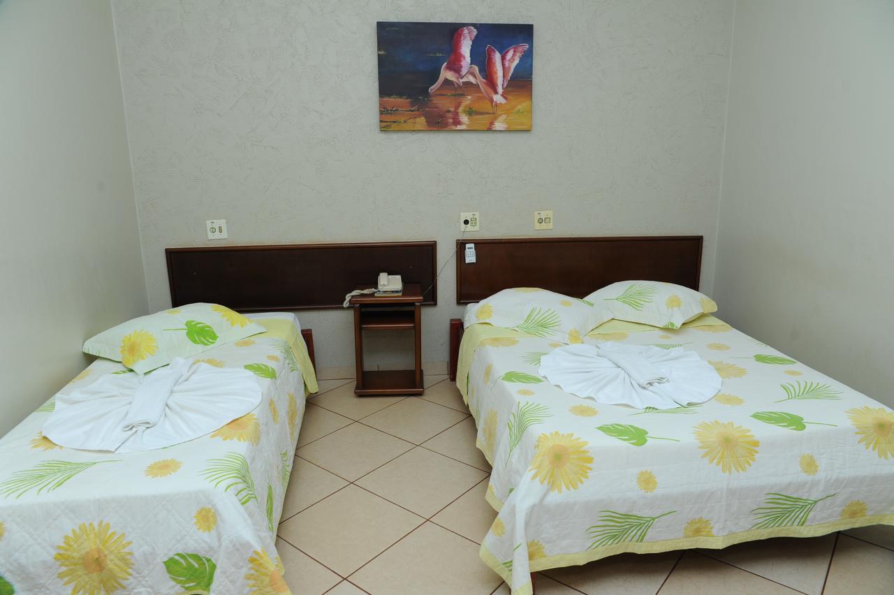 Hotel Paranoa Guaira  ภายนอก รูปภาพ
